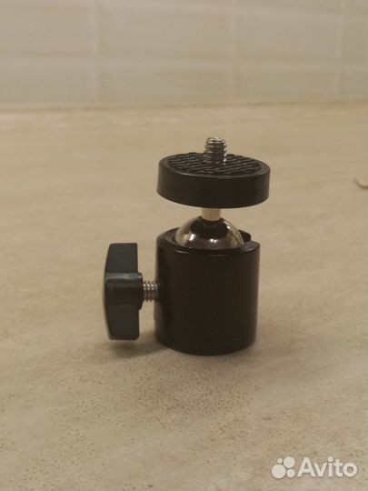 Штативная головка