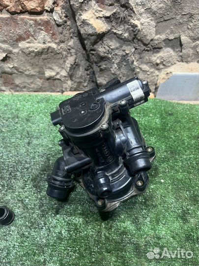 Помпа в сборе с термостатом Gen3