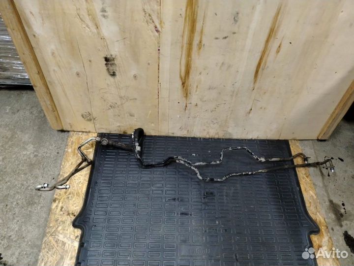 Трубка маслоподачи Volkswagen Touareg 7L AXQ 2004