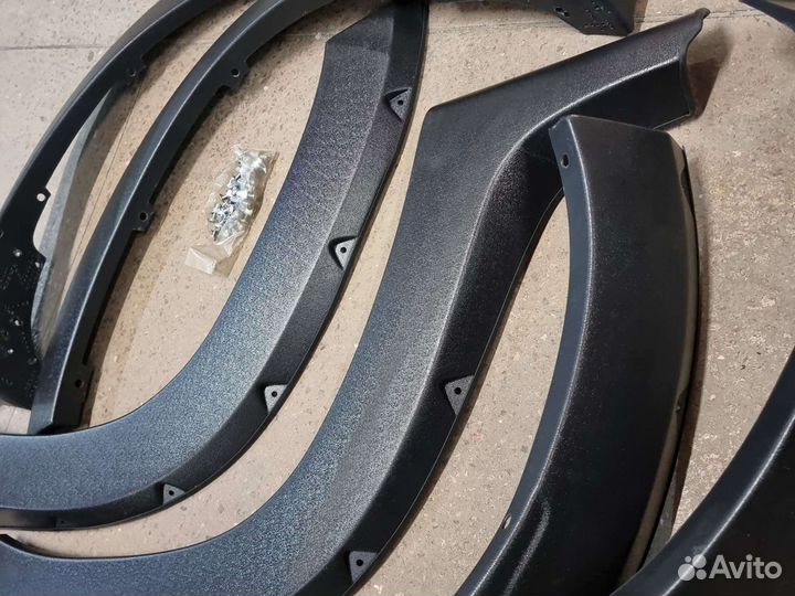 Расширители арок Renault Duster оффроад под болты