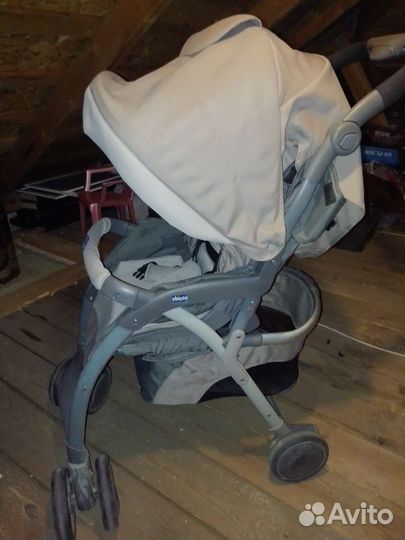 Прогулочная коляска