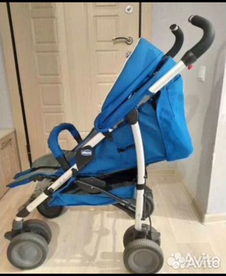 Прогулочная коляска трость chicco, б/у