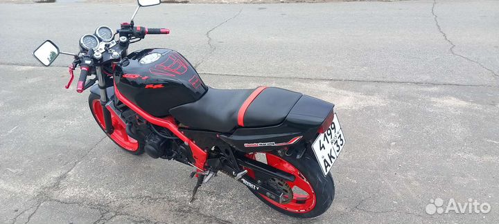 Honda cb 1