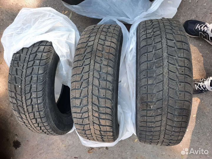 Michelin X-Ice Snow SUV 225/60 R17 200
