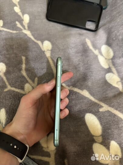 iPhone 11 64 green ростест