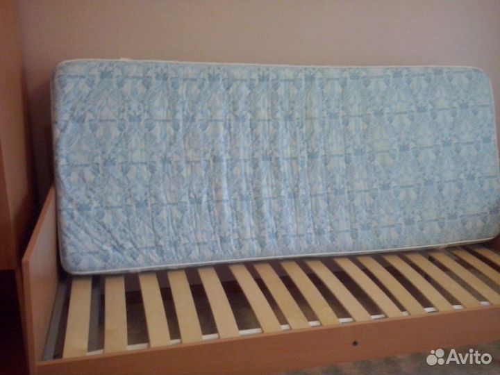 Продам кровать бу