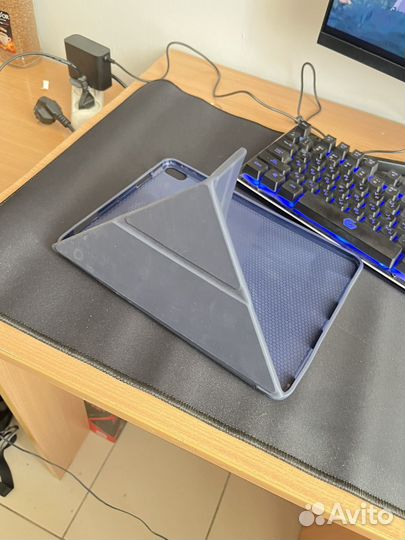 Чехол на iPad AIR