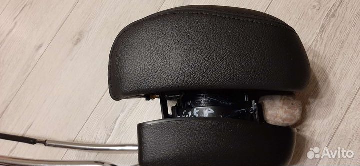 Подголовник kia