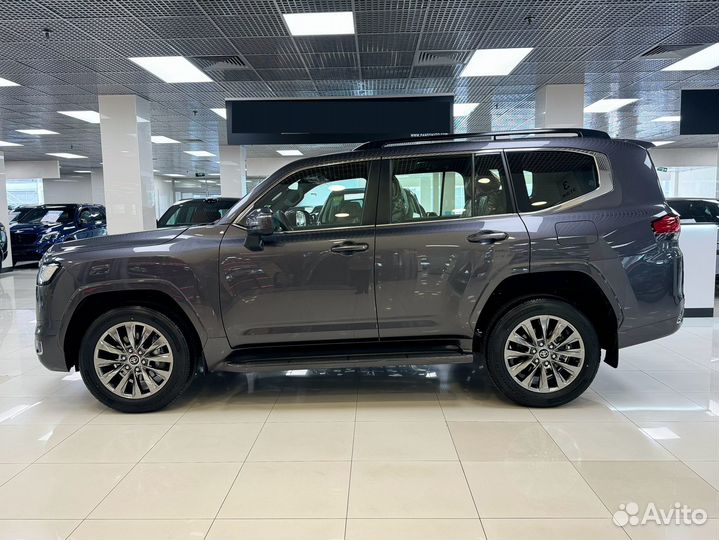 Toyota Land Cruiser 3.3 AT, 2022, 19 км