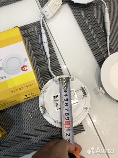 Светильник встраиваемый