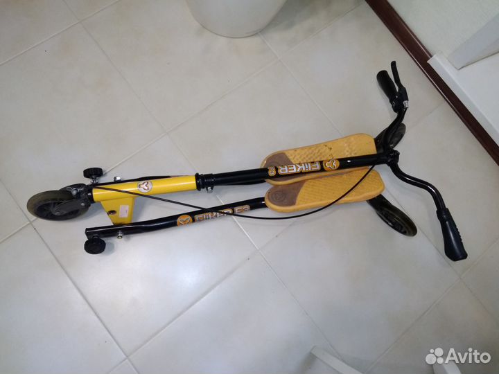 Инерционный самокат Fliker F3 продаю