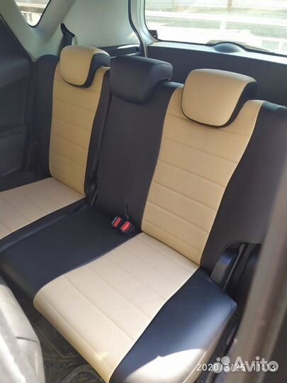 Чехлы Toyota Ractis 120