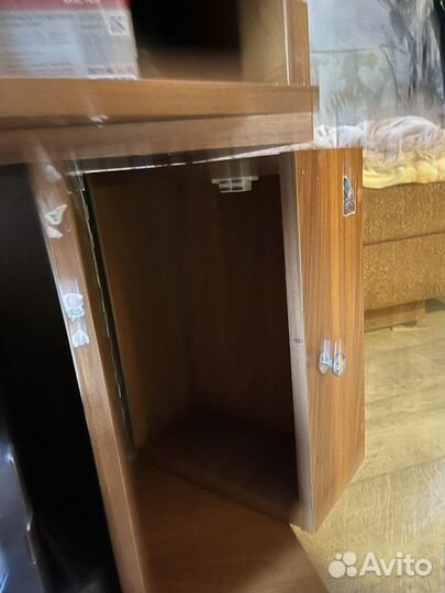 Тумба под телевизор