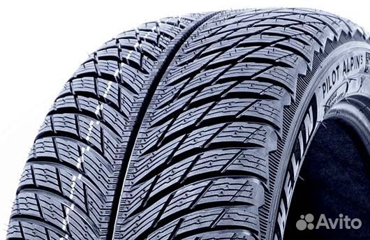 Michelin Pilot Alpin 5 285/40 R19