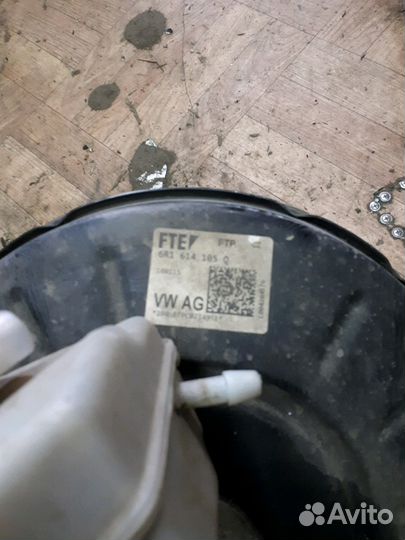 Вакумный усилитель тормазов polo sedan 5