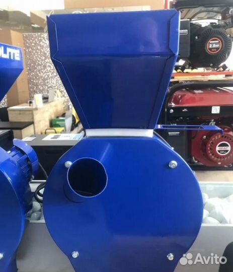 Зернодробилка 2500Вт, 400кг/час новая