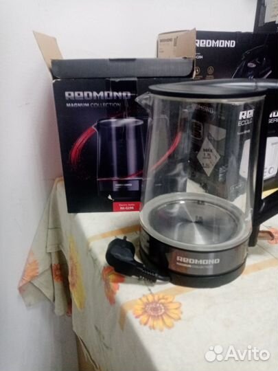 Чайник электрический redmond