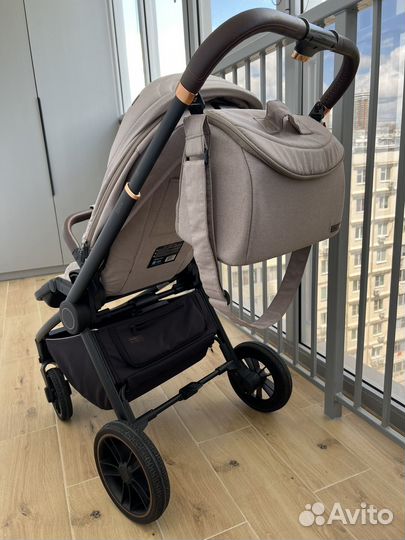 Коляска Carrello Epica 2 в 1