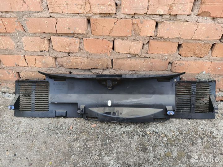 Обшивка задней панели багажника Opel Corsa D