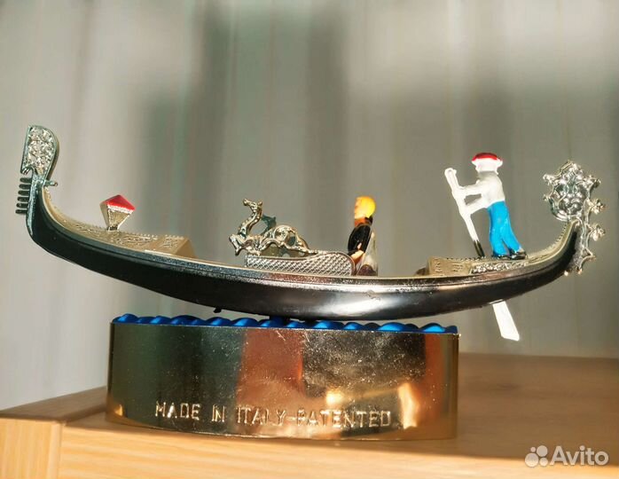 Сувенир гондола