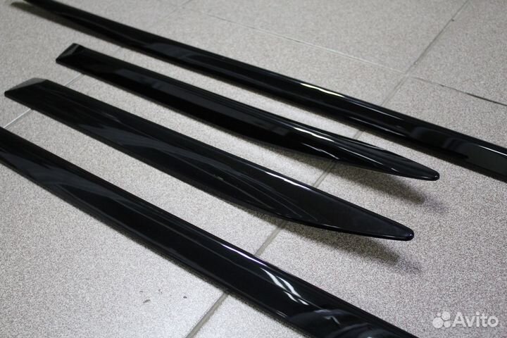 Молдинги дверей LX570 / LX450d Black Vision