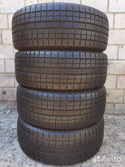 Toyo Garit G5 215/45 R17 87Q