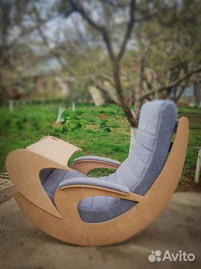 Кресло для работы и развлечений Relaxer Pro