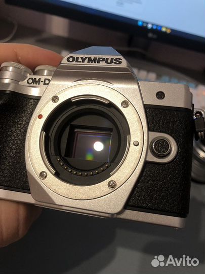 Olympus om d e m10 mark iii