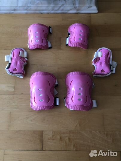 Роликовые коньки