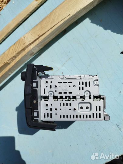 Магнитола на RAV4