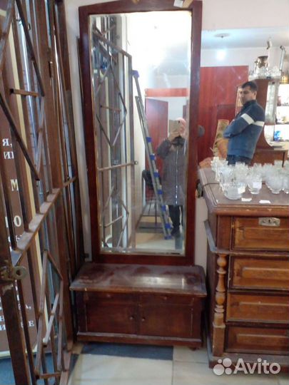 Зеркало с тумбой СССР