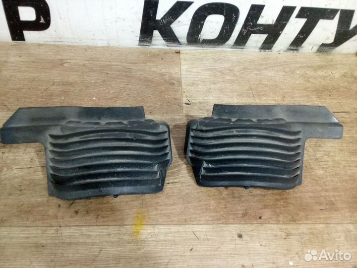 Пыльник стойки амортизатора задний Audi A6 C7