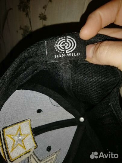 Бейсболка с твёрдым козырьком, новая