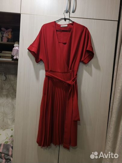 Платье женское 46 48