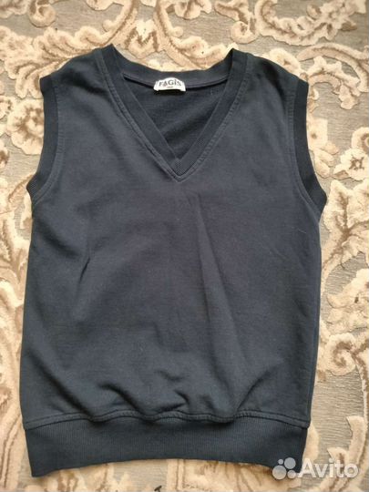 Школьная жилетка для мальчика