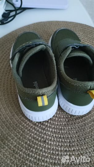 Кроссовки детские 26 размер