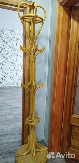 Вешалка напольная