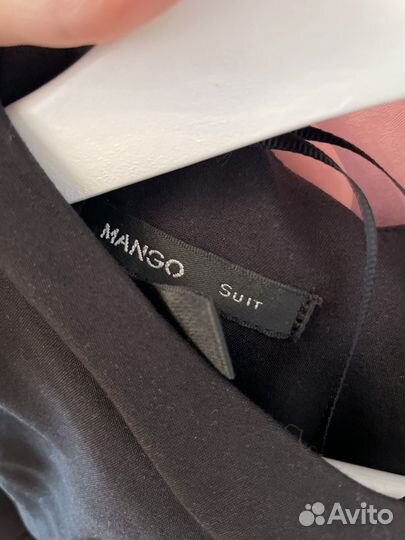 Платье mango