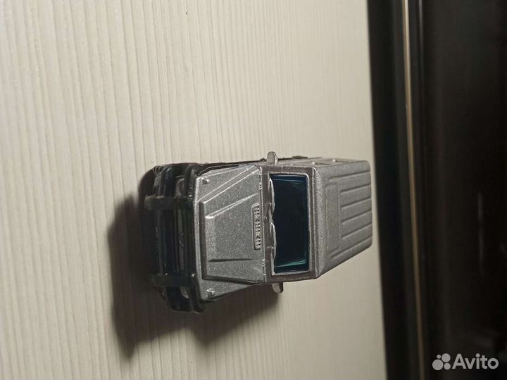 Железные машинки