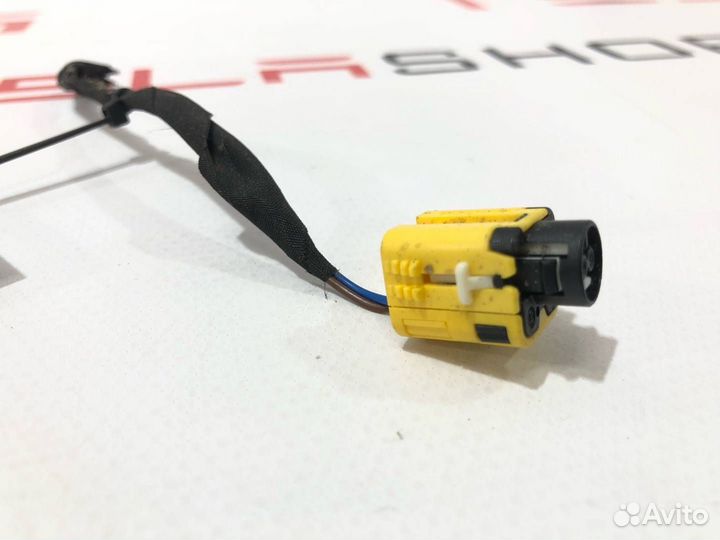 Разъем (фишка) проводки Tesla Model X рест. 2022