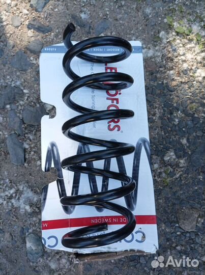 Пружины задние touareg