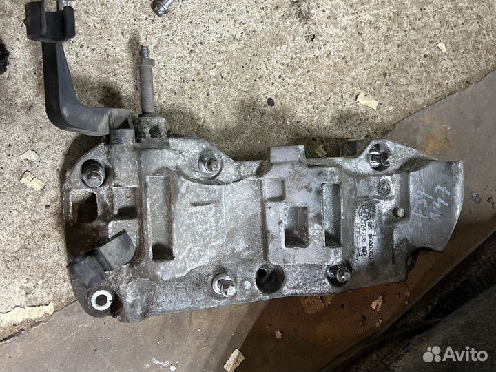 Опора генератора компрессора bmw f20 f30 f10