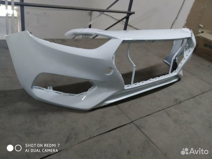 Бампер передний Хендай Солярис 17-г.в. новый,белый