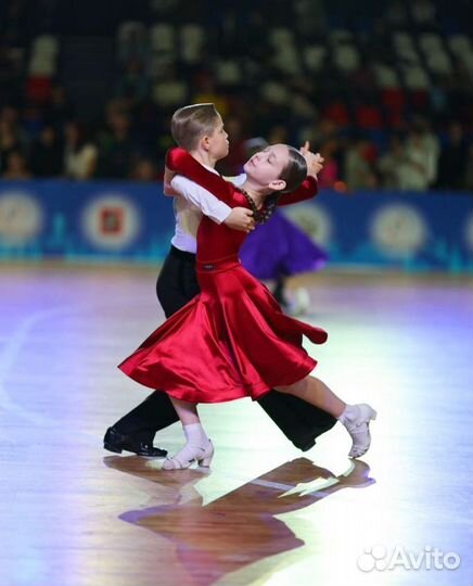 Рейтинговое платье бальные танцы