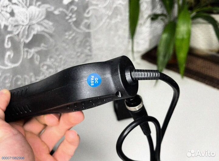 Паяльный фен 8858