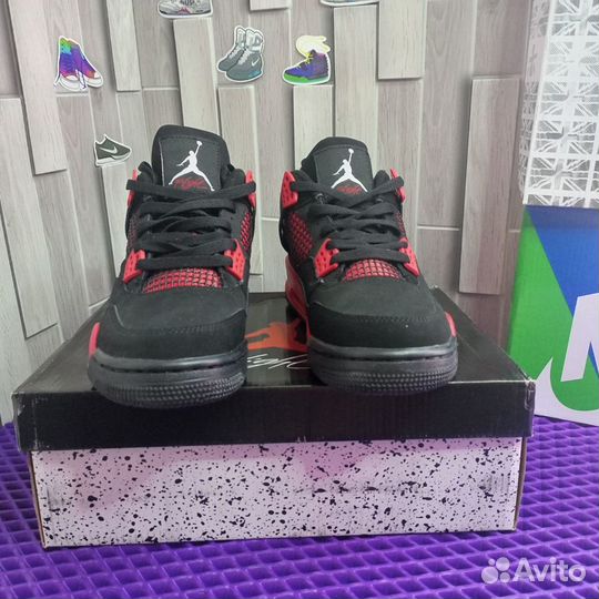 Кроссовки Nike air jordan 4 red