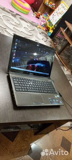 Ноутбук asus core i3