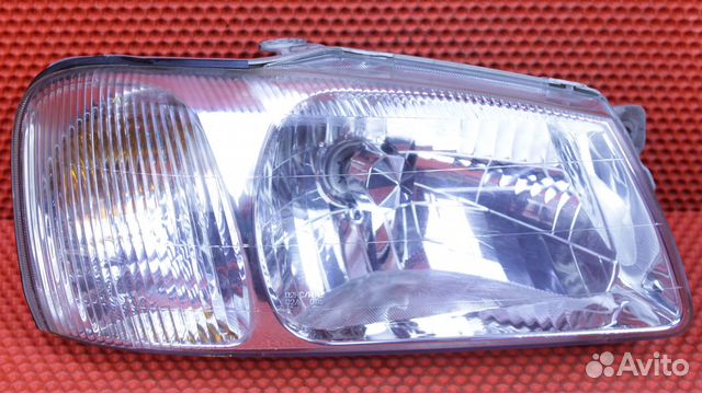 Фара правая Hyundai Accent LC D3EA 92102-25010