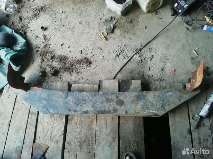 Бампер на ниву