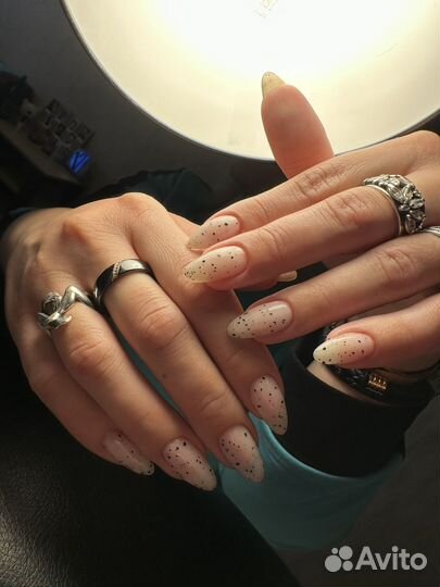 Мастер маникюра